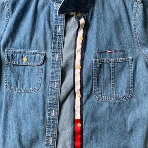 vintage tommy denim button up!
